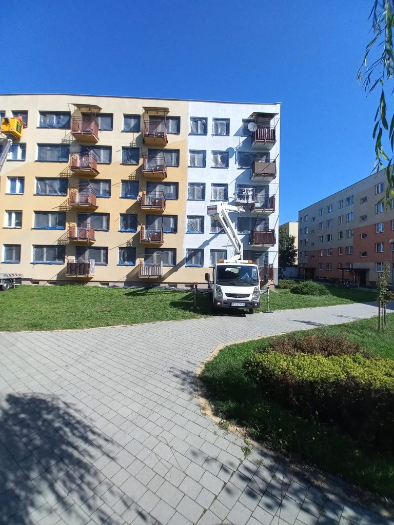 Malowanie elewacji